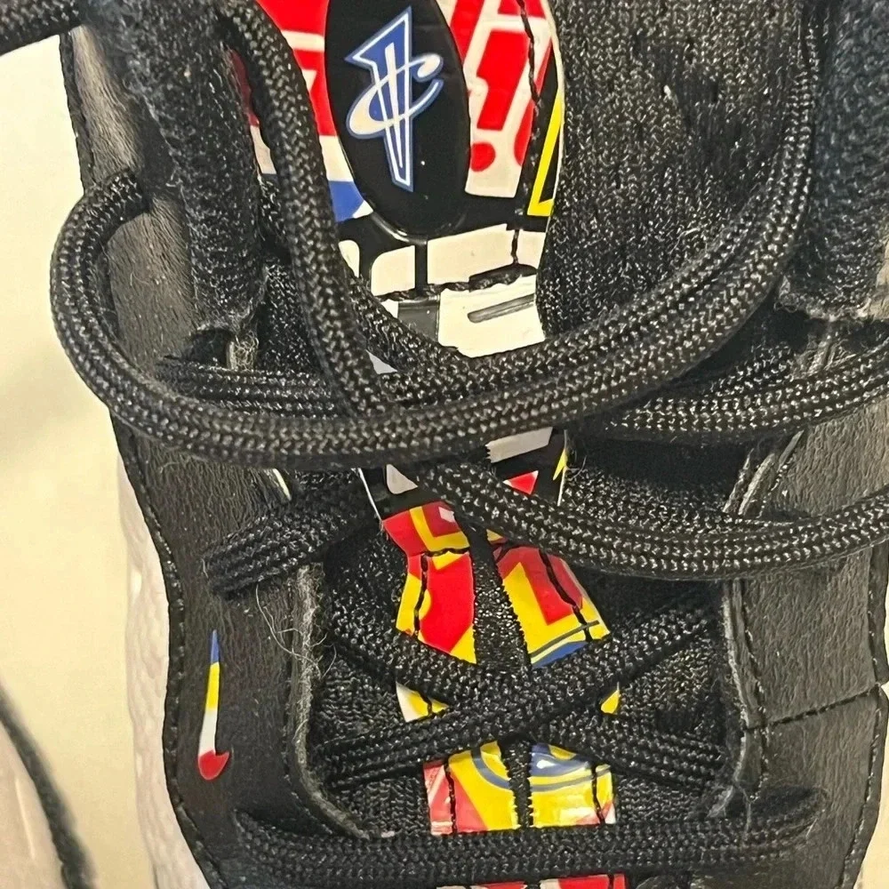 Nike Little Posite Foamposite kids tennis shoes size 10C yellow trim black white - Picture 5 of 15